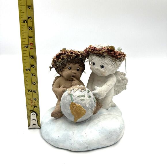 Vintage Dreamsicles Collection "One World" 1996 Porcelain Figurine by Kristen - Picture 7 of 8